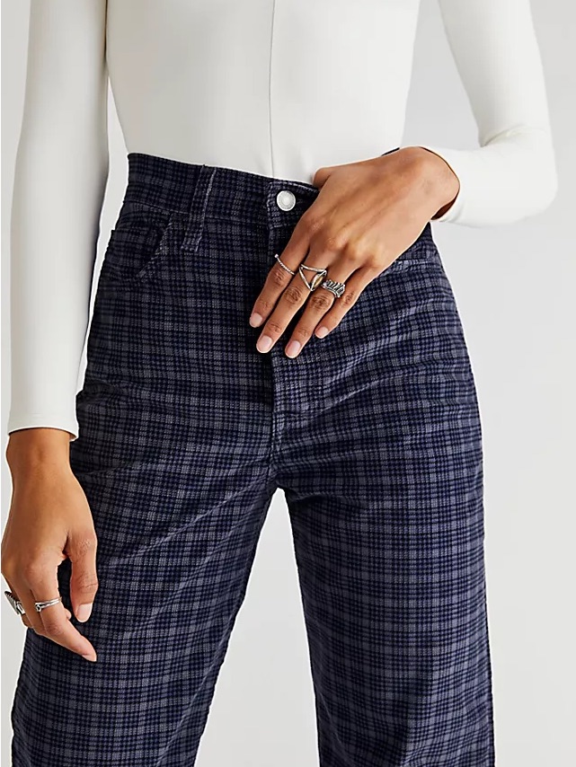 Levi’s Velvet Ribcage Plaid Straight Ankle Pants In Black & Gray Big E